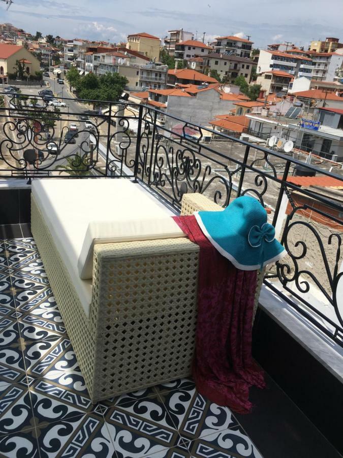 Pela Veranda Exquisite Suites Neos Marmaras Bagian luar foto