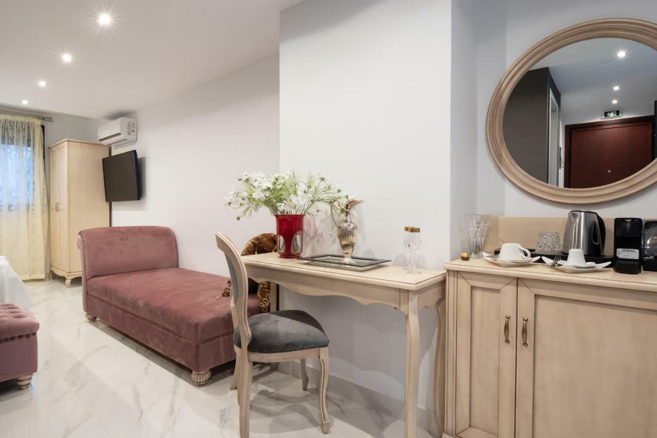 Pela Veranda Exquisite Suites Neos Marmaras Bagian luar foto